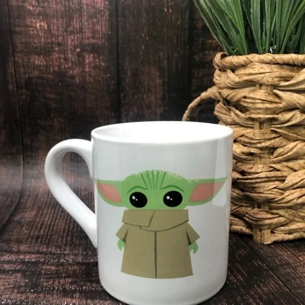 NWT star wars Baby yoda coffee mug fandom collectible disney futuristic